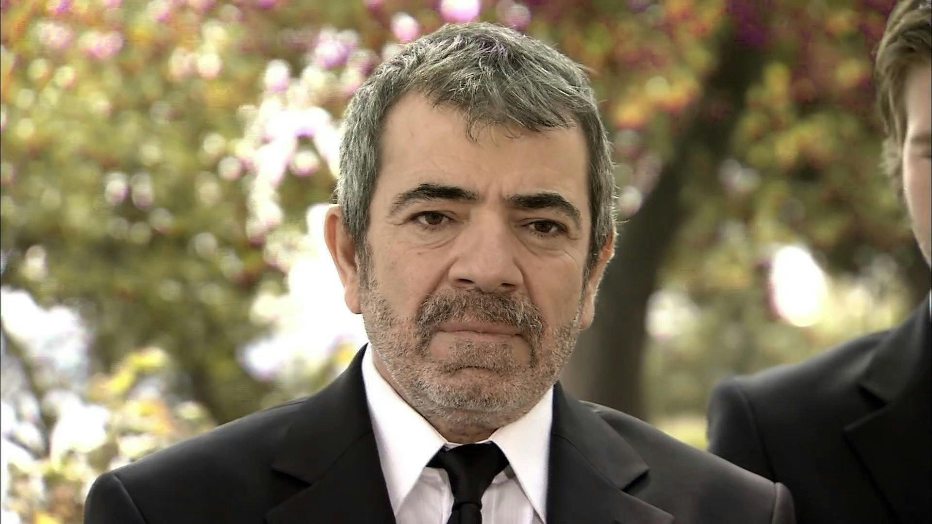 Amor Proibido - episódio 1x3