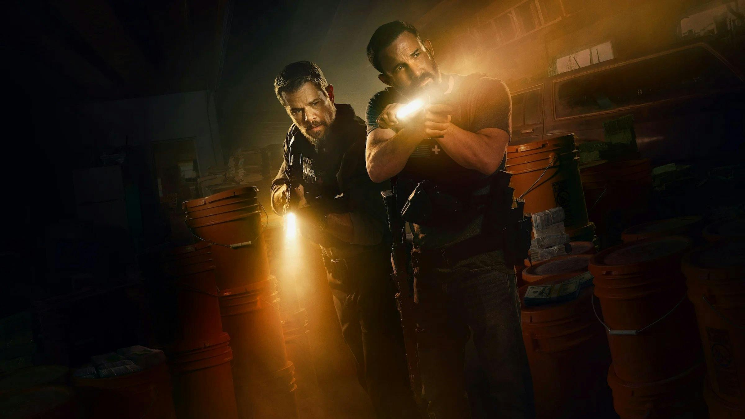 Dinheiro Suspeito backdrop