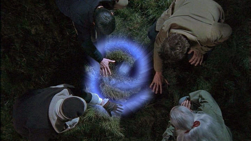 Arquivo Roswell - episódio 1x12