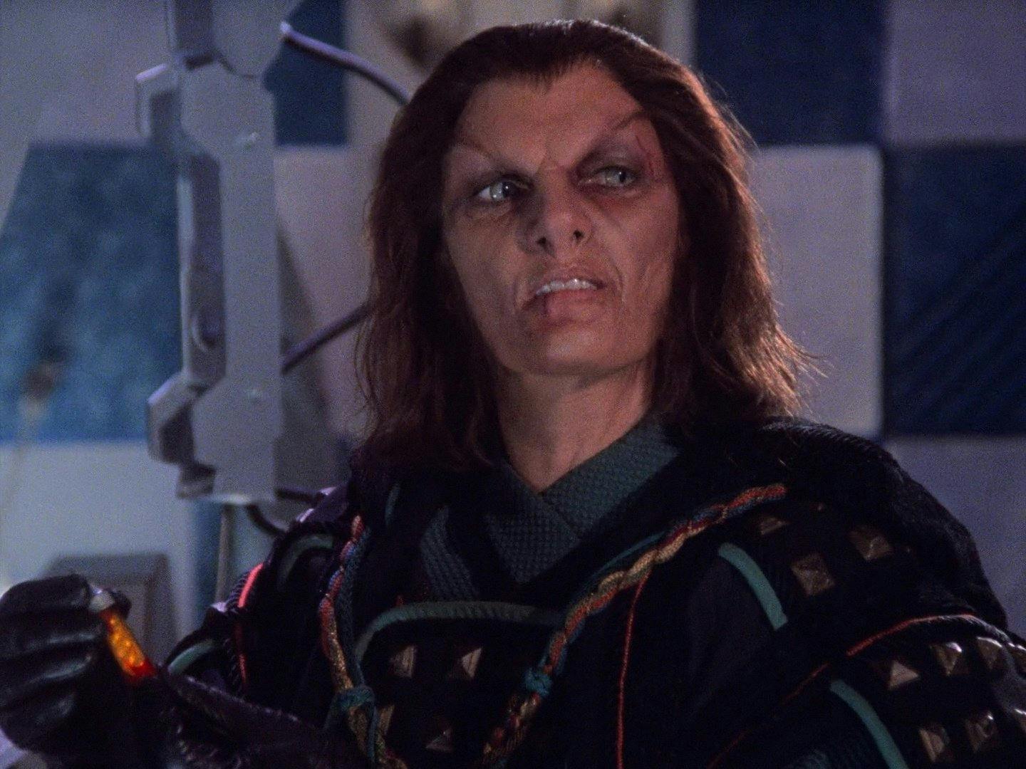 Babylon 5 - episódio 1x9