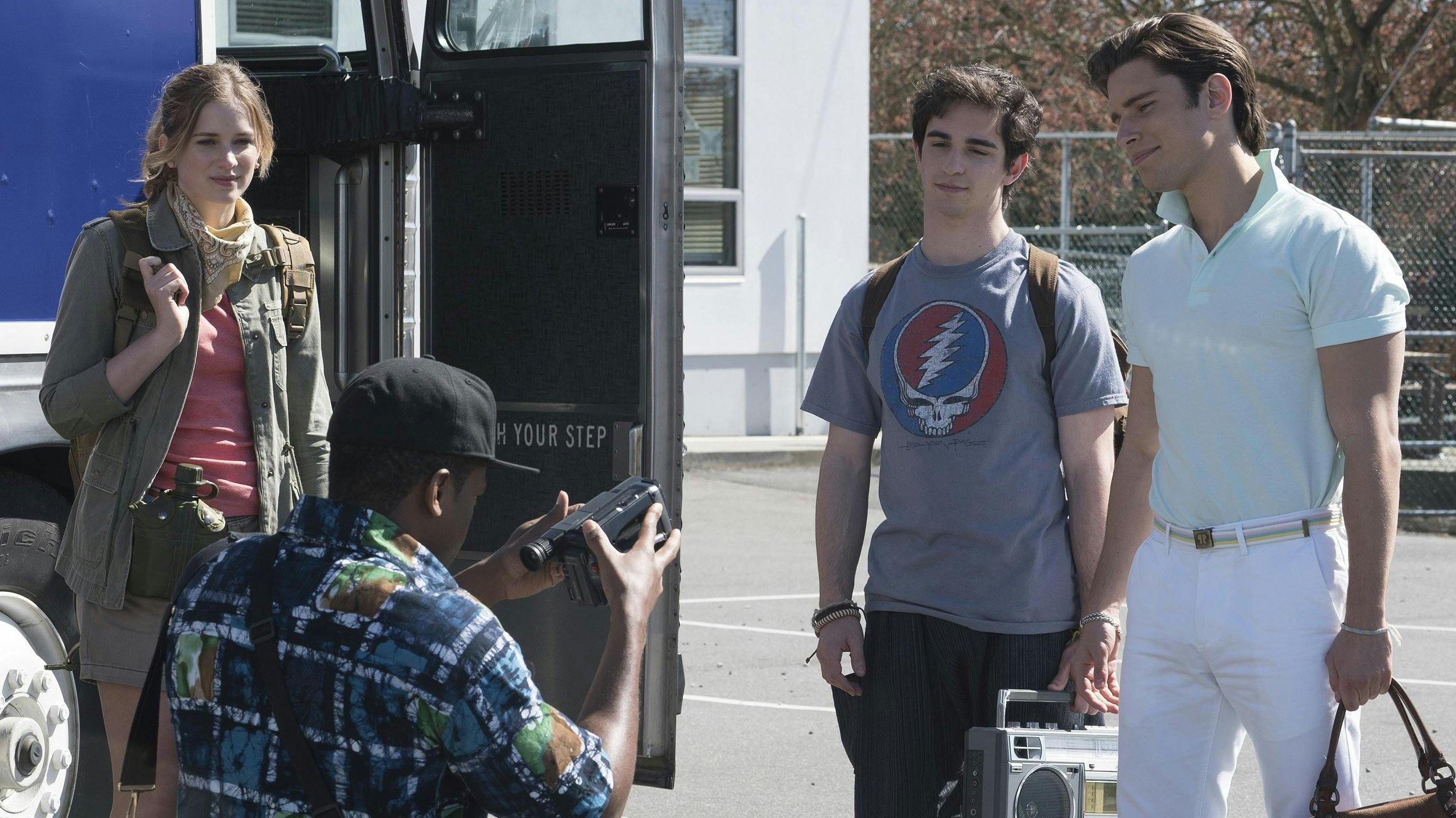 Dead of Summer - episódio 1x1