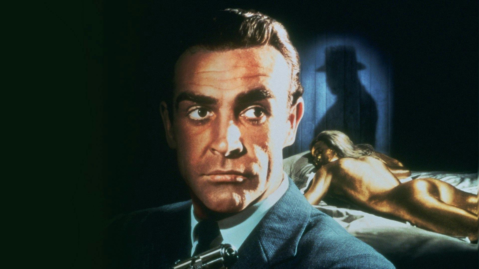 007 Contra Goldfinger backdrop