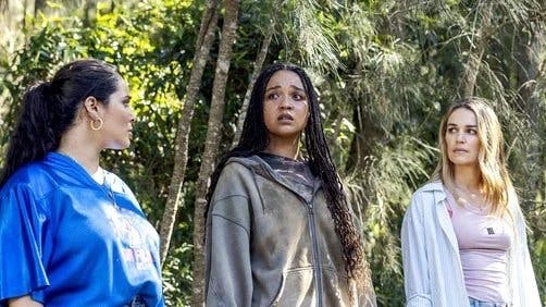 Watching You - episódio 1x6