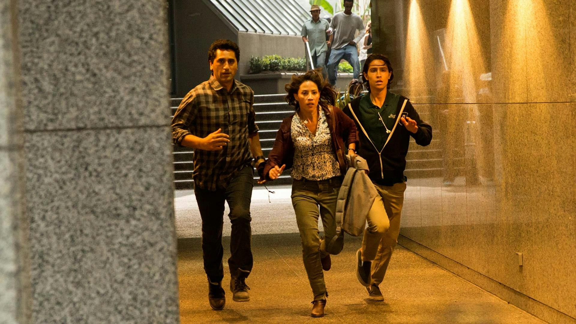 Fear the Walking Dead - episódio 1x2