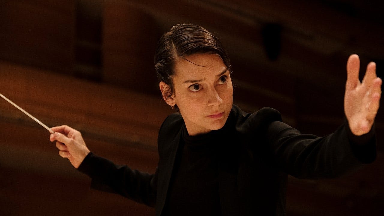 Uma Nota para o Amor backdrop