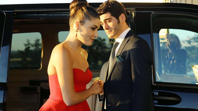 O Amor Não Entende Palavras - episódio 1x2