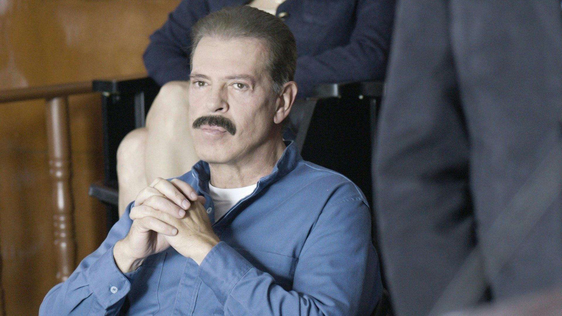 Falsa Identidade - episódio 1x66