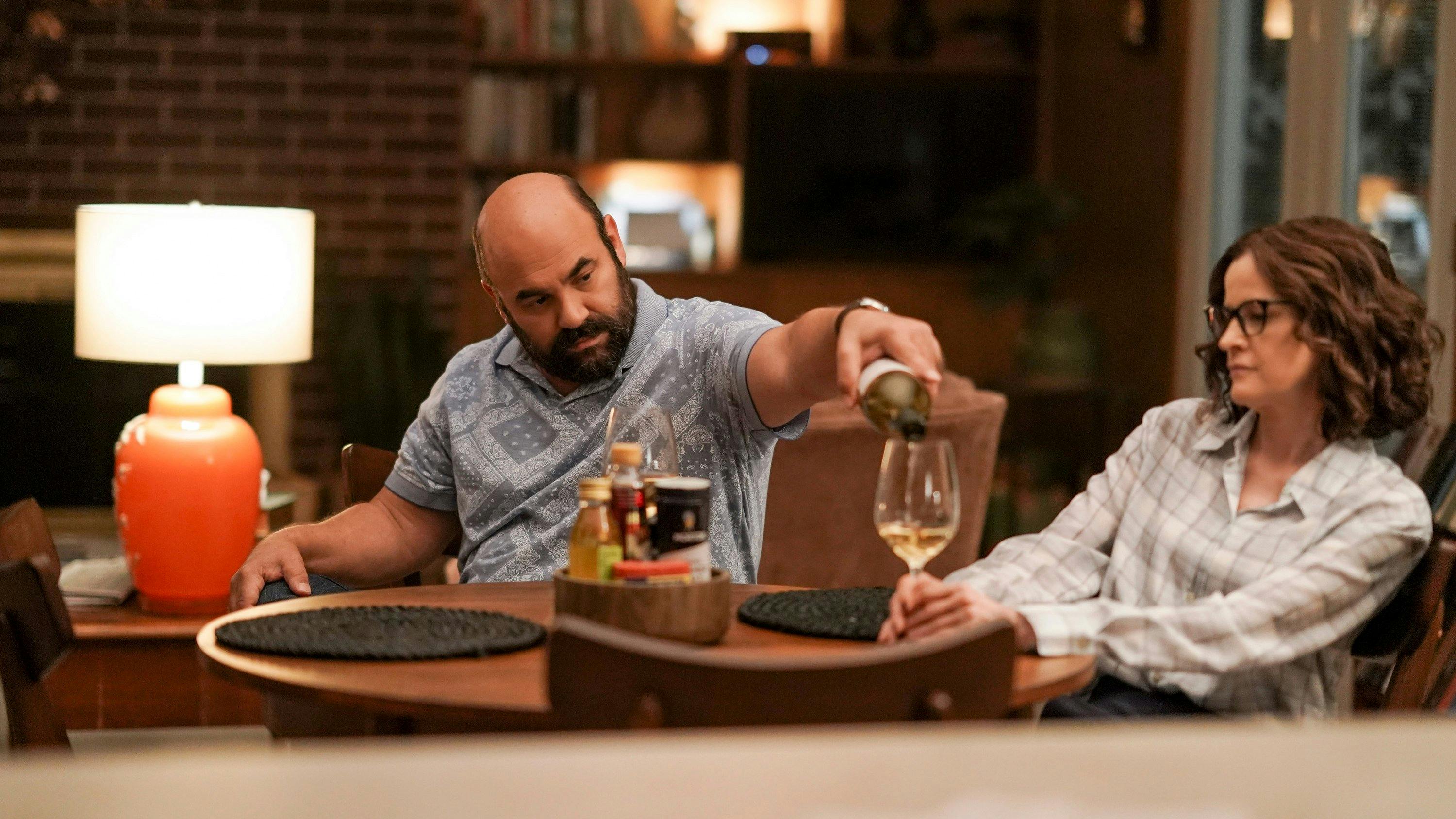 Single Drunk Female - episódio 1x6