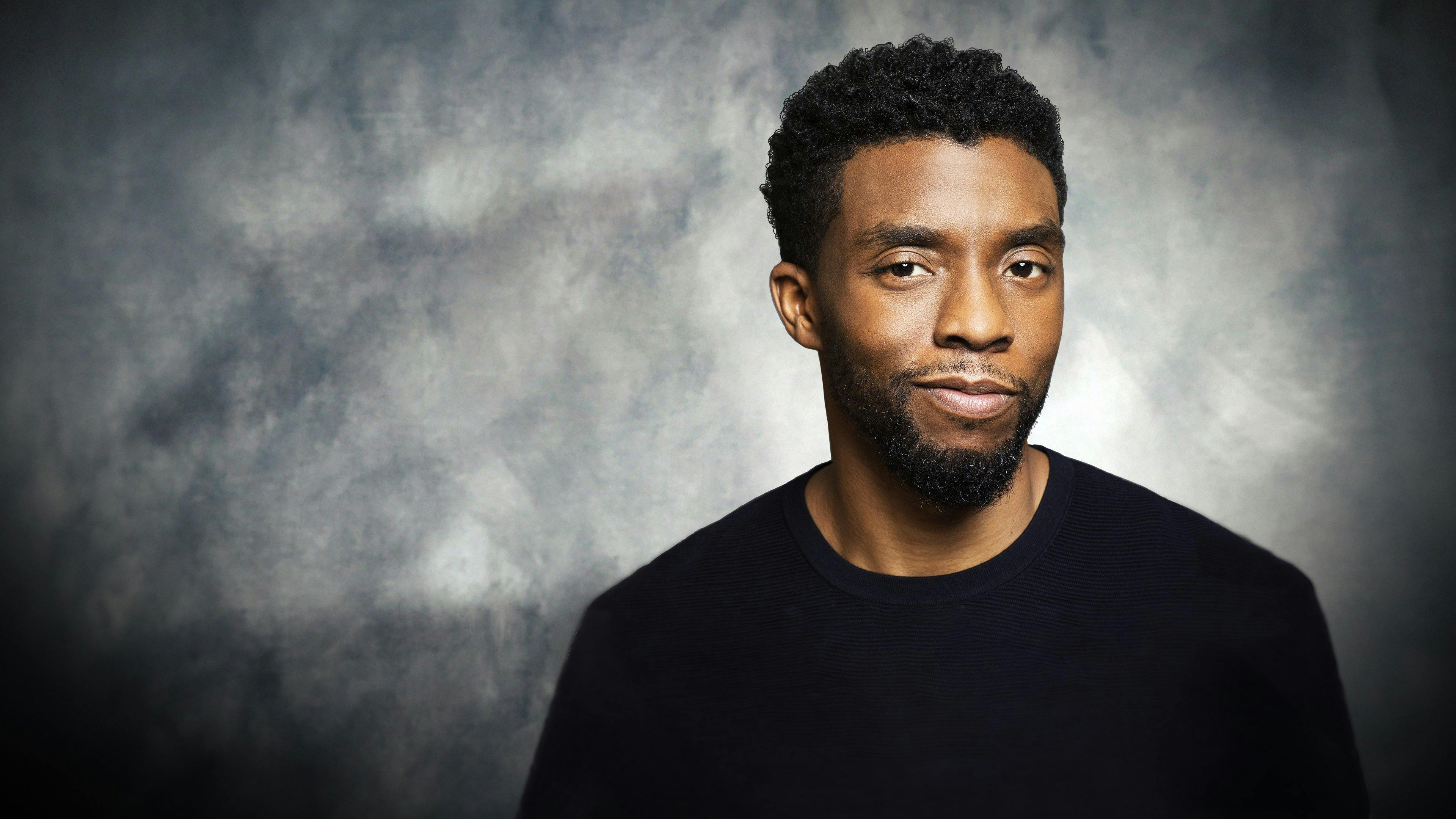 Chadwick Boseman: Homenagem a um Rei backdrop