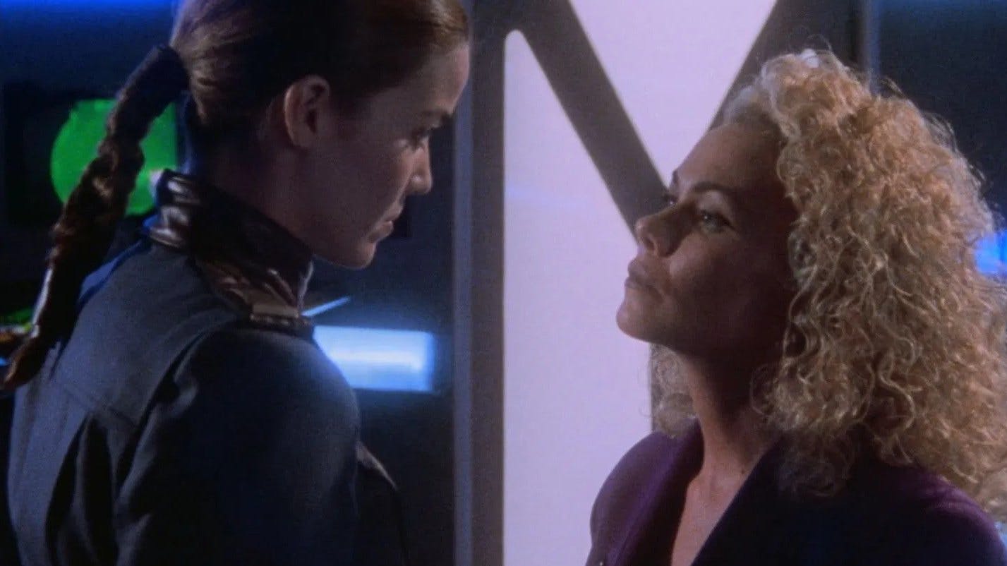 Babylon 5 - episódio 1x4