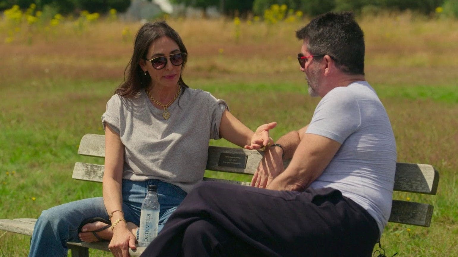 Simon Cowell: O Próximo Sucesso backdrop