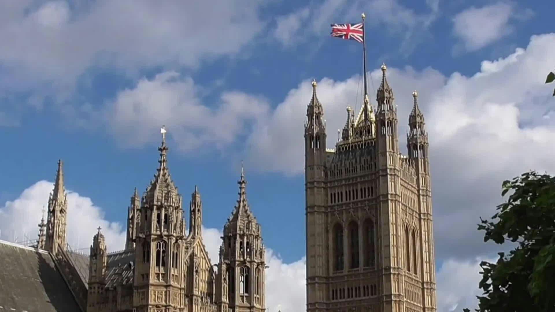 Guerra Entre Vizinhos backdrop