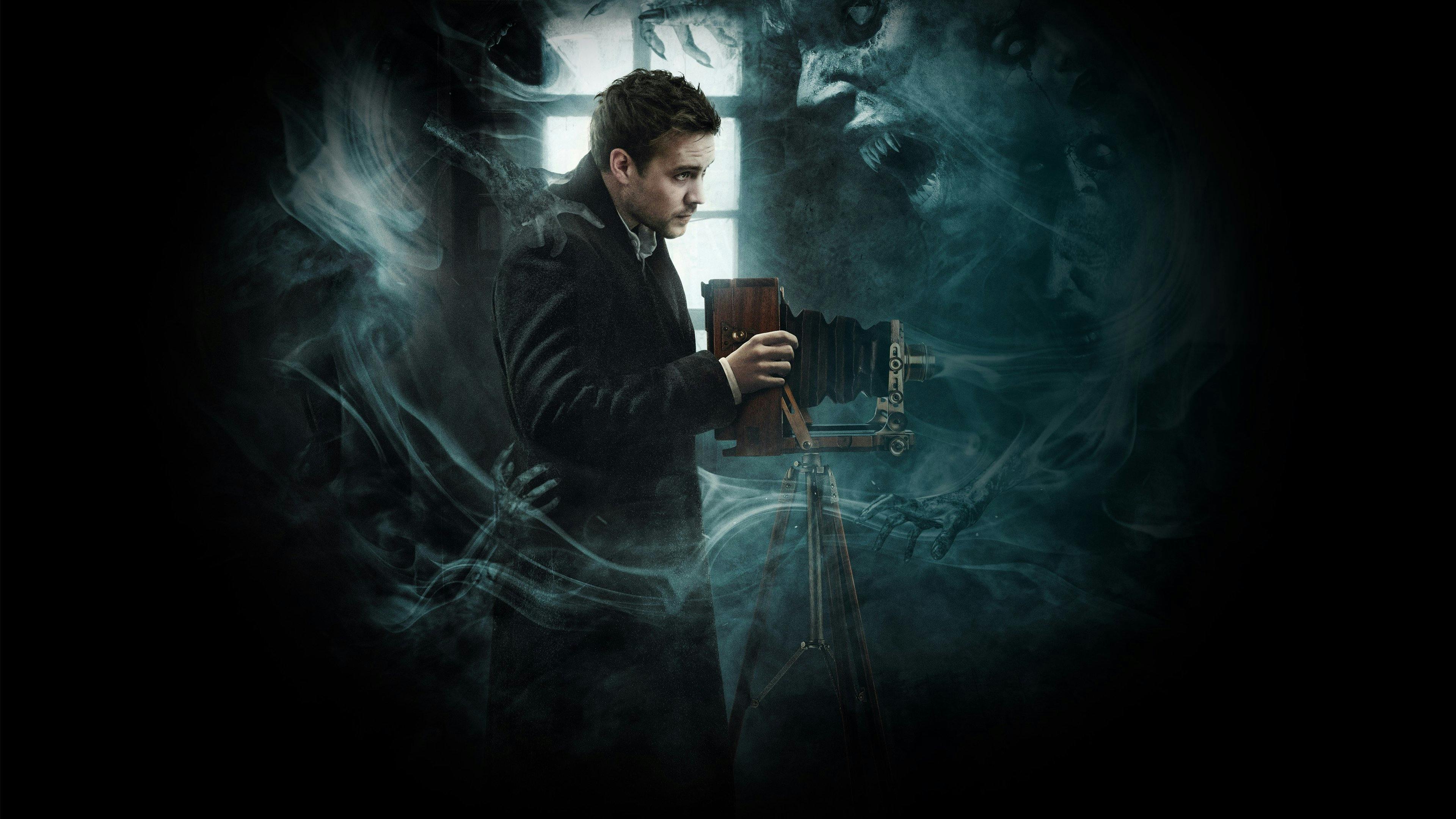 Post Mortem - Fotos do Além backdrop