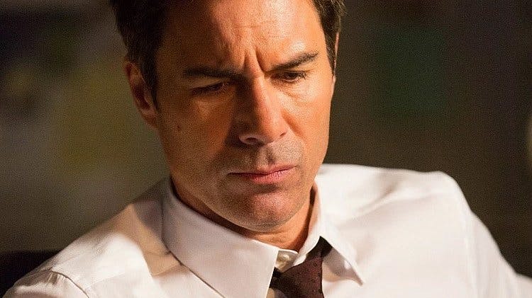 Travelers - episódio 1x1