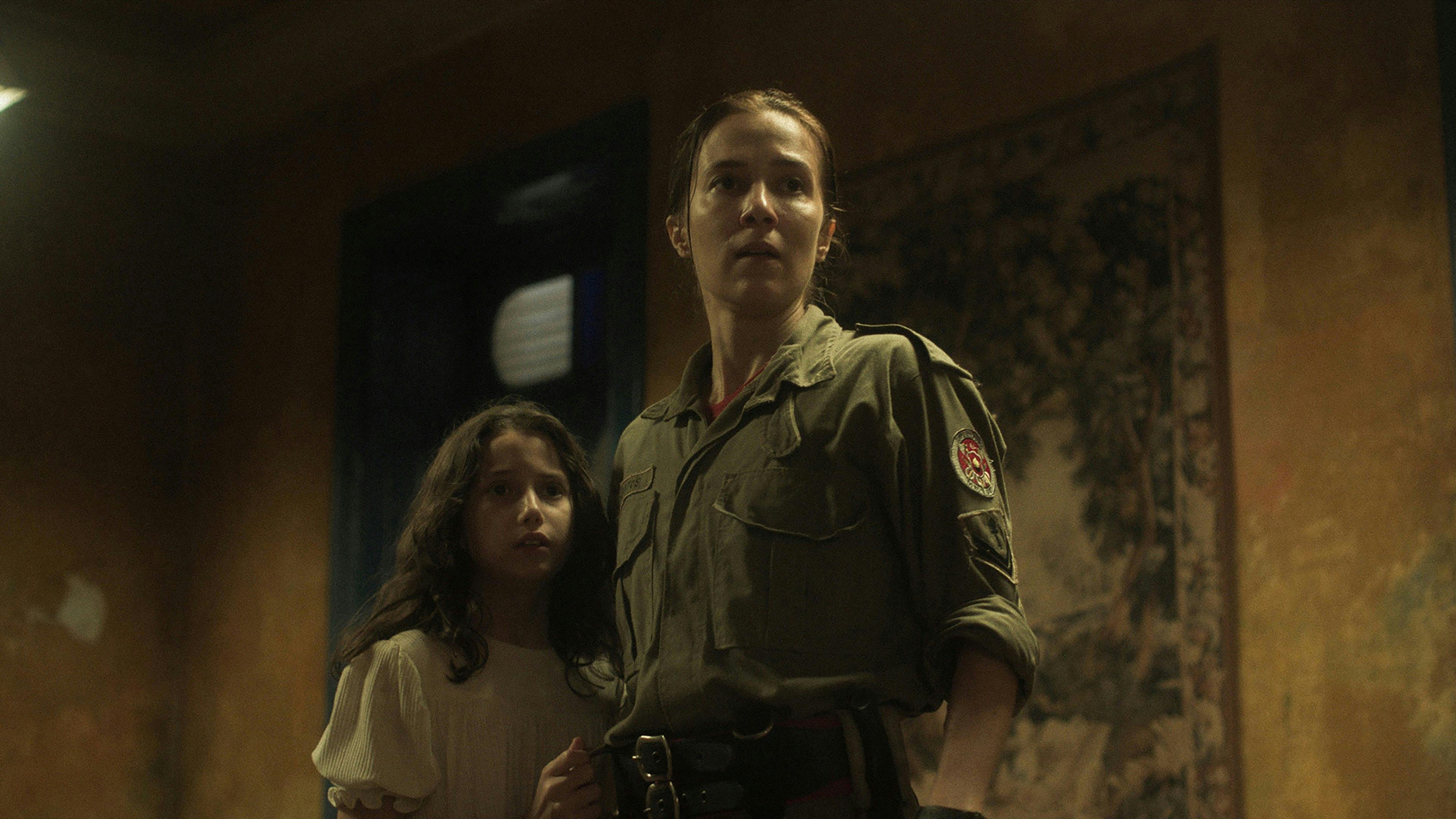 Abraço de Mãe backdrop