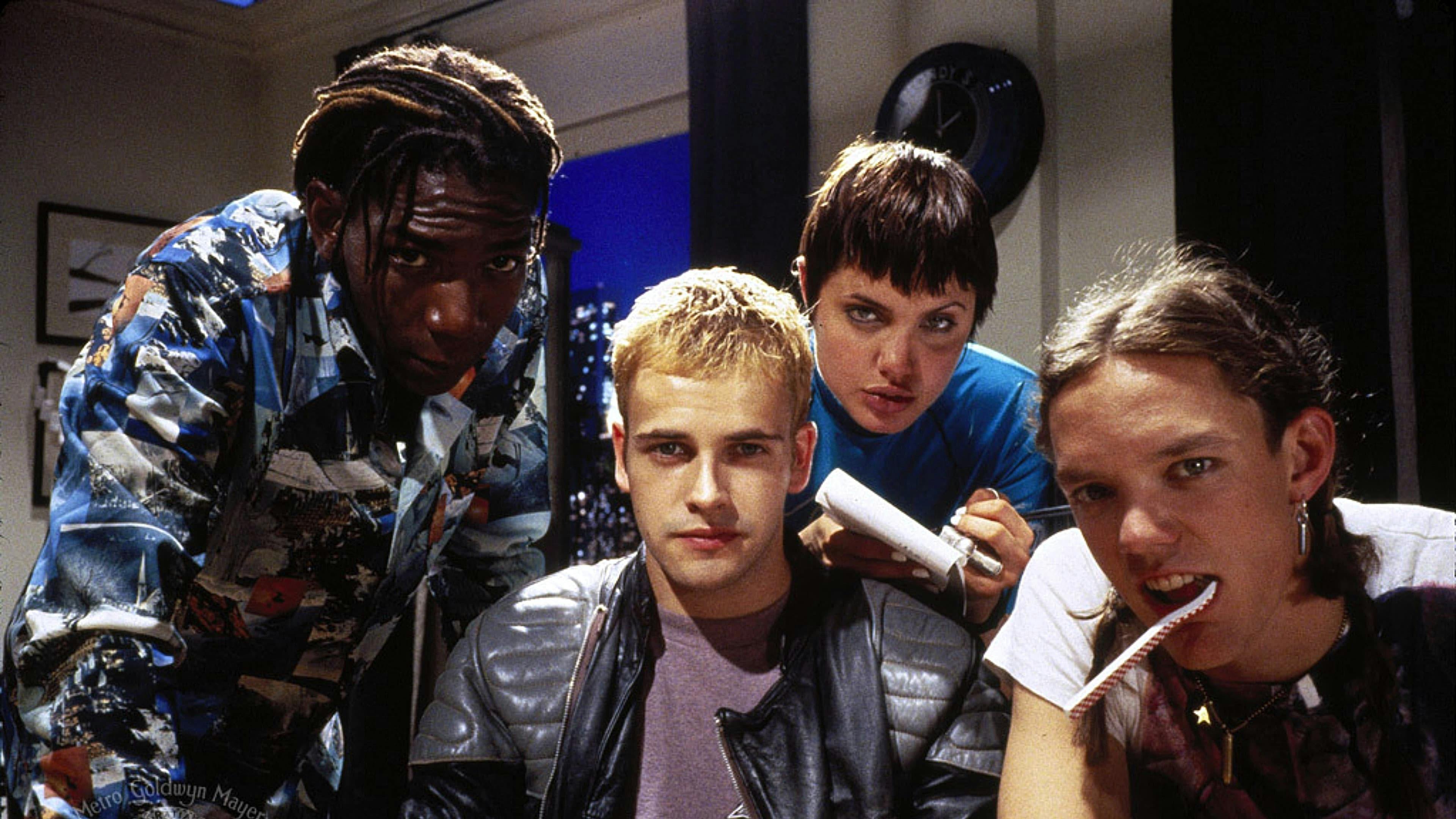 Hackers - Piratas de Computador backdrop