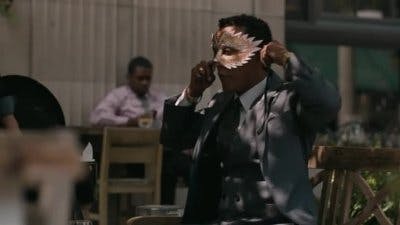 Mão de Deus - episódio 1x9