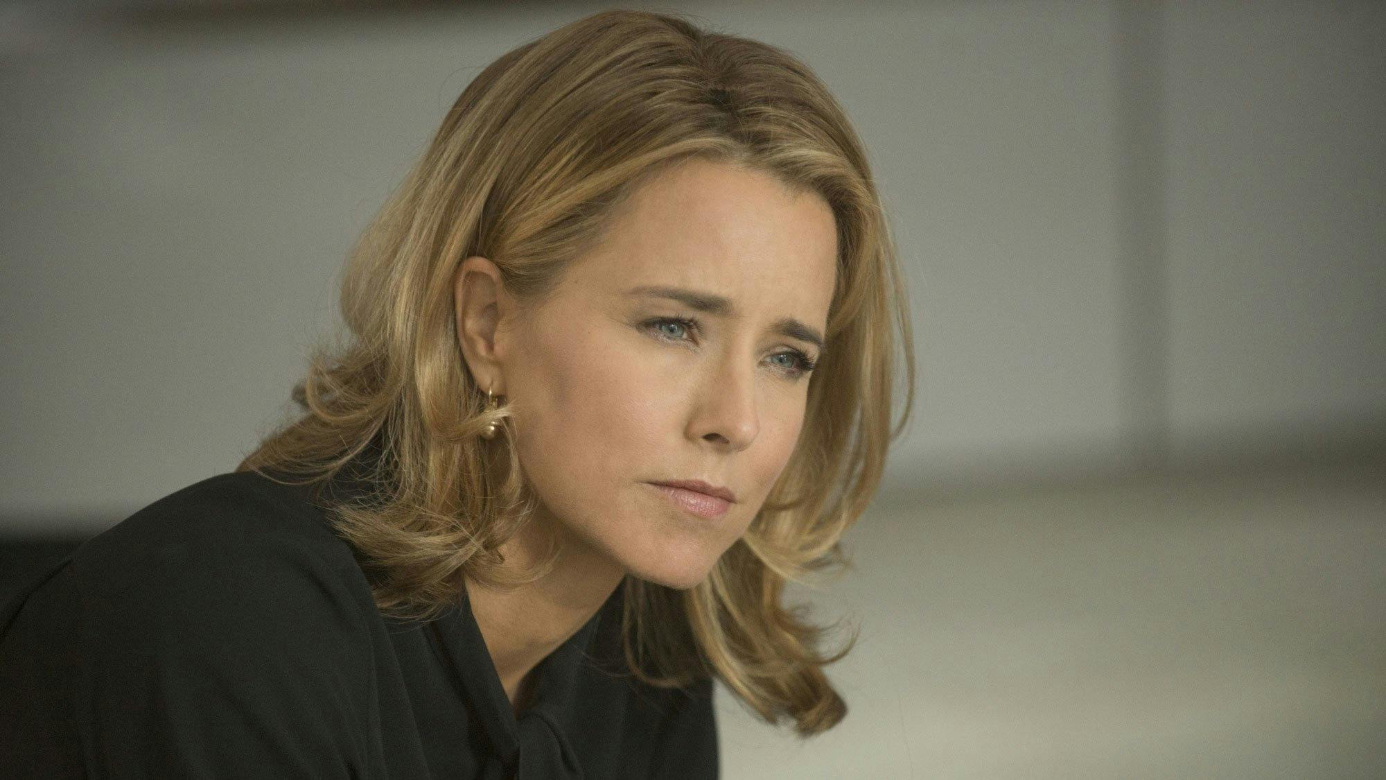 Senhora Secretária - episódio 1x9