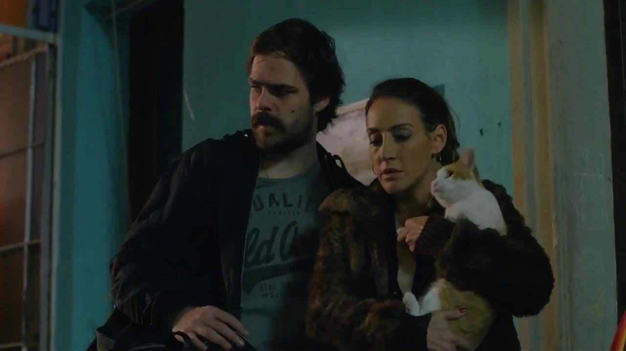 Um Galo para Escapulário - episódio 1x8
