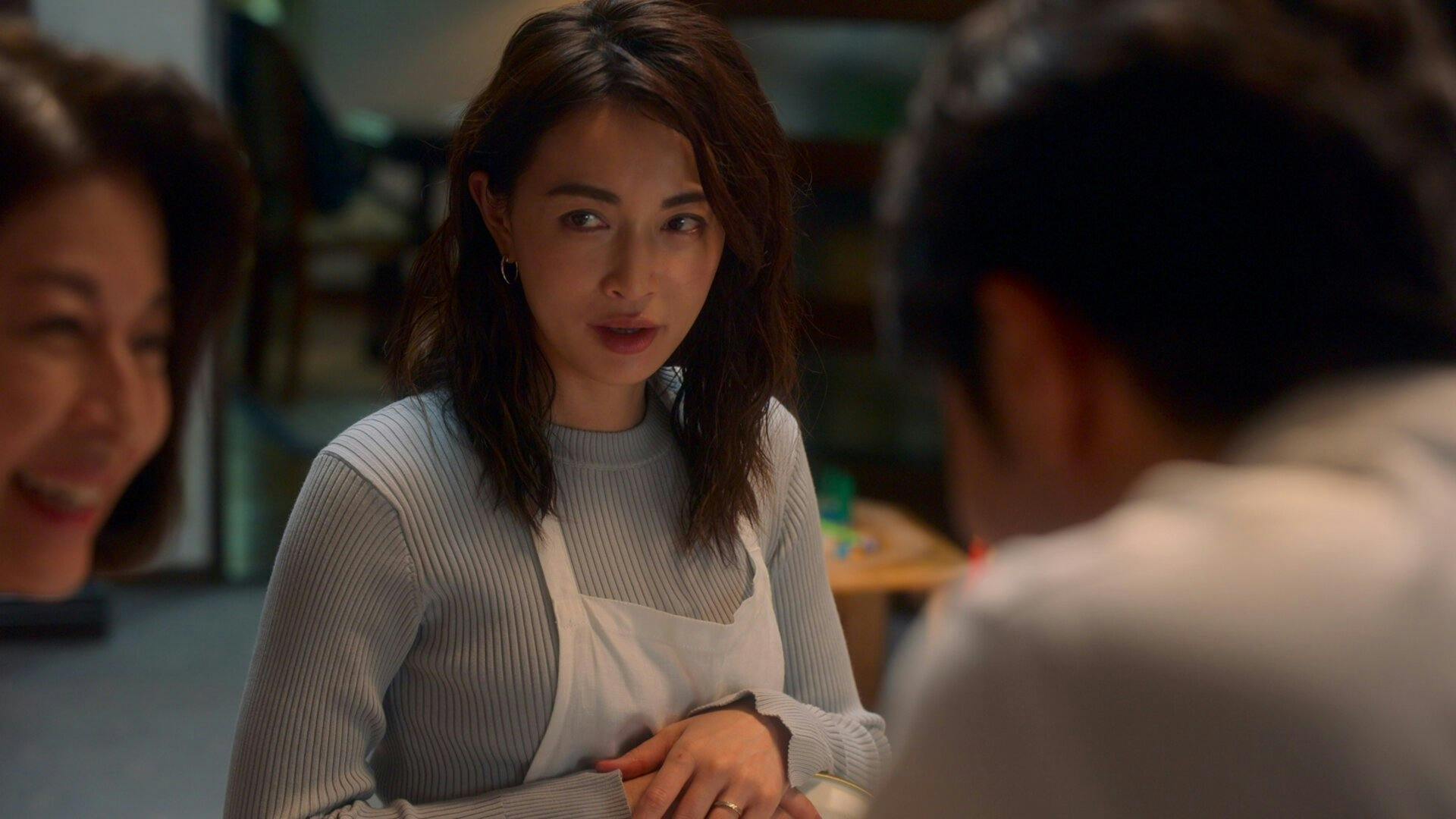 Fishbowl Wives - episódio 1x7