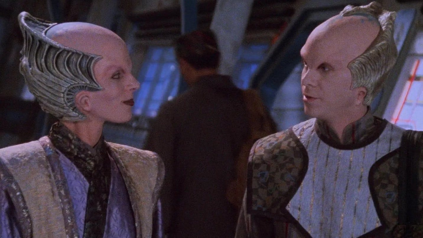 Babylon 5 - episódio 1x5