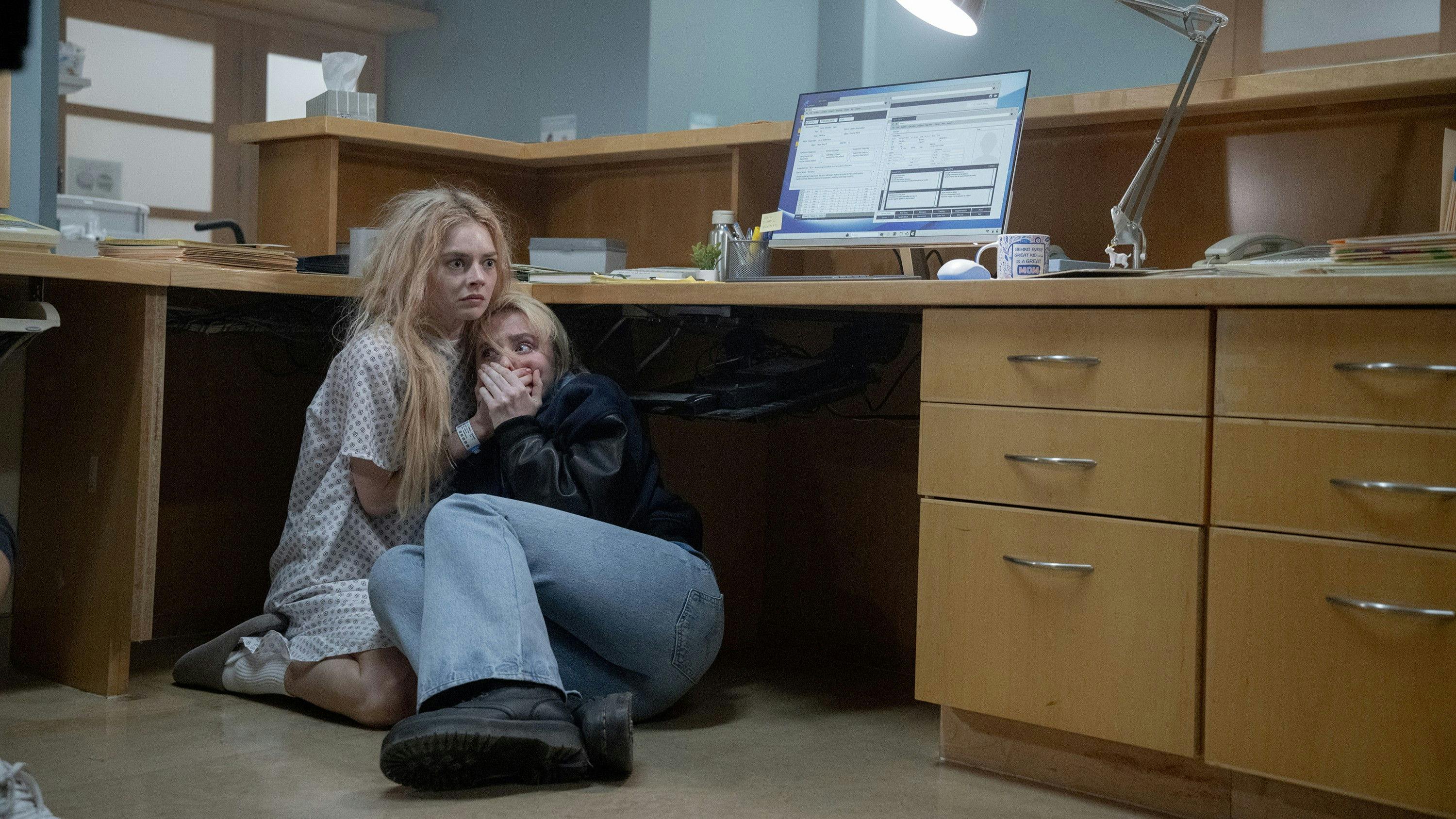 Casamento Sangrento: A Viúva backdrop