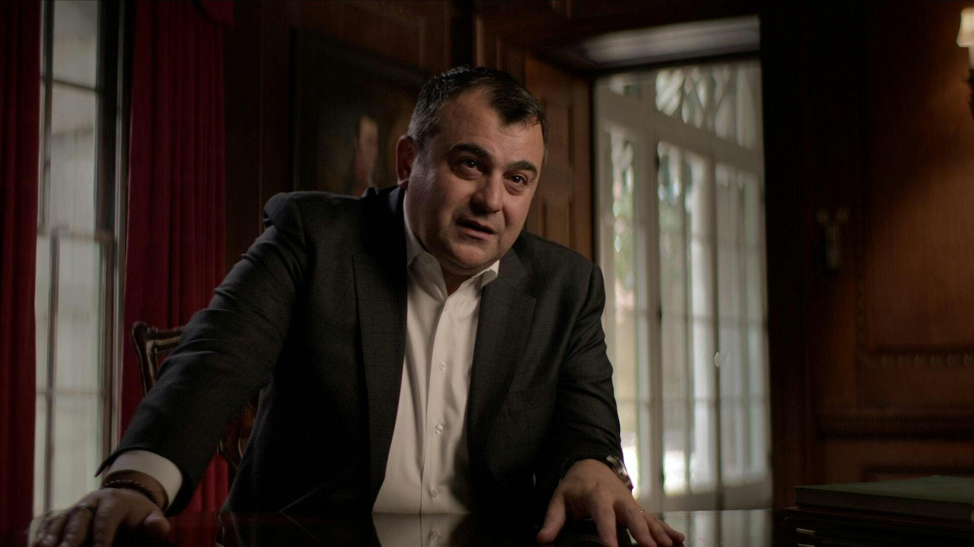 Procurados - EUA: Osama Bin Laden - episódio 1x2