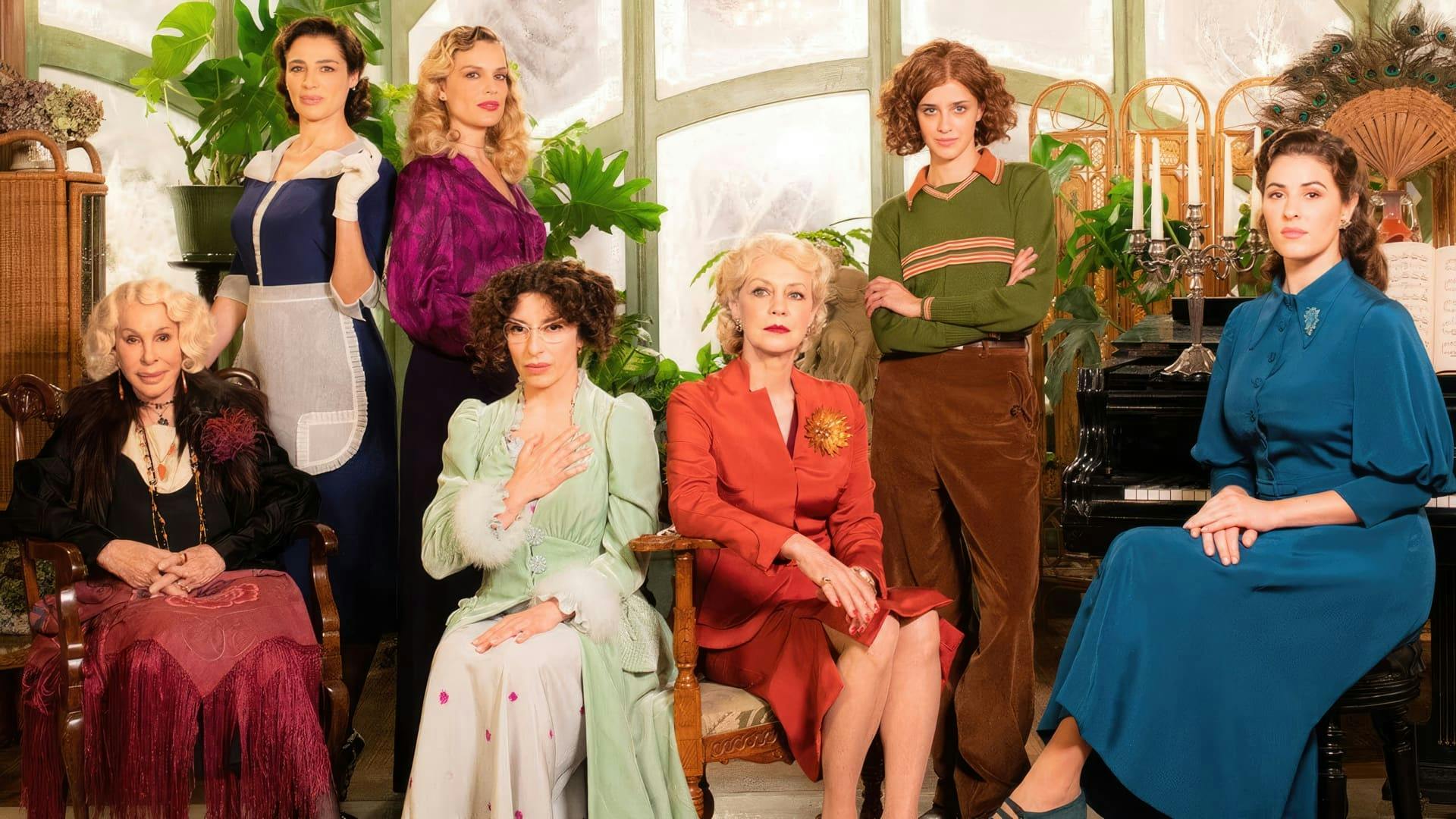 7 Mulheres e Um Mistério backdrop