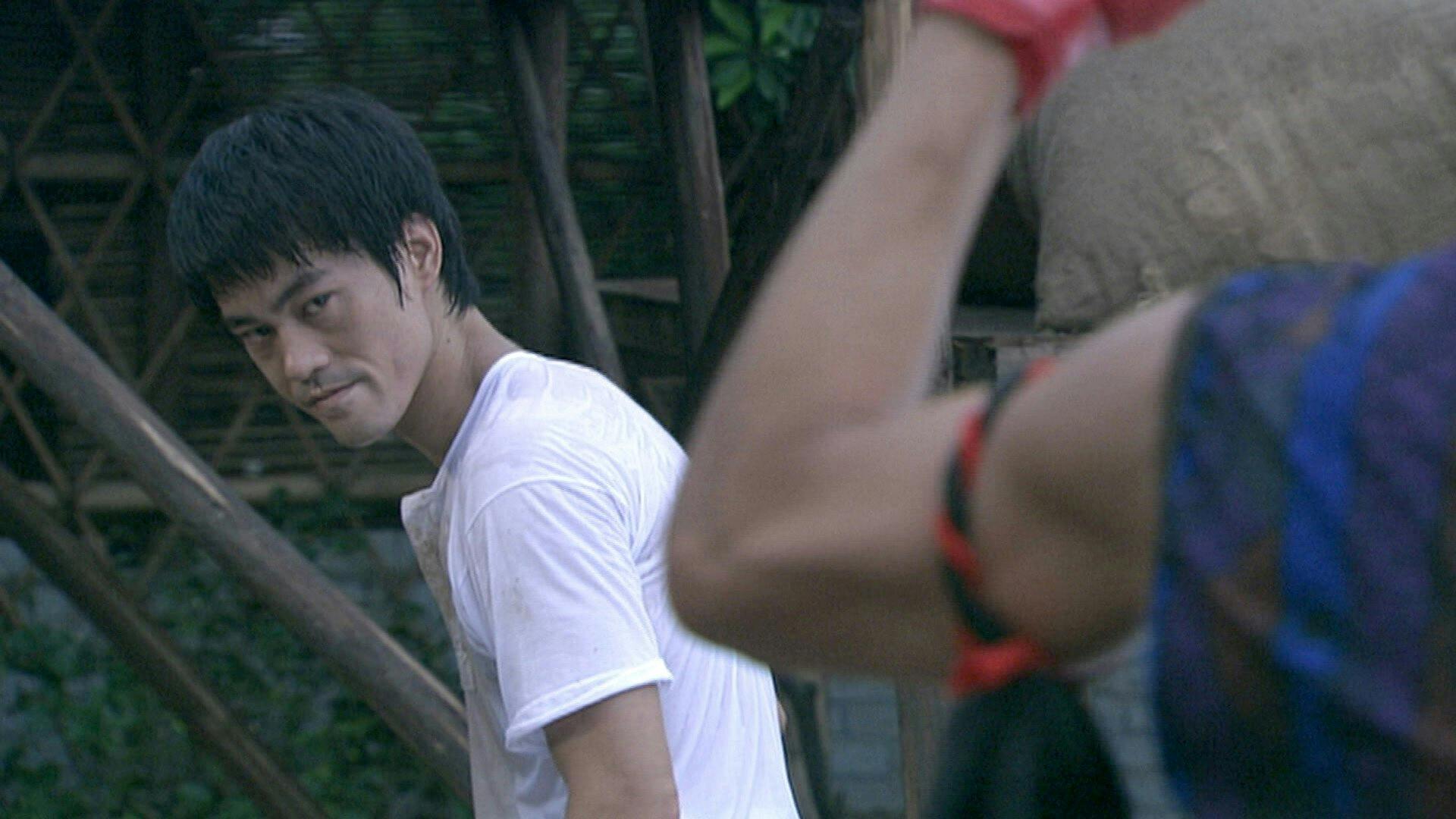 Bruce Lee: A Lenda - episódio 1x44