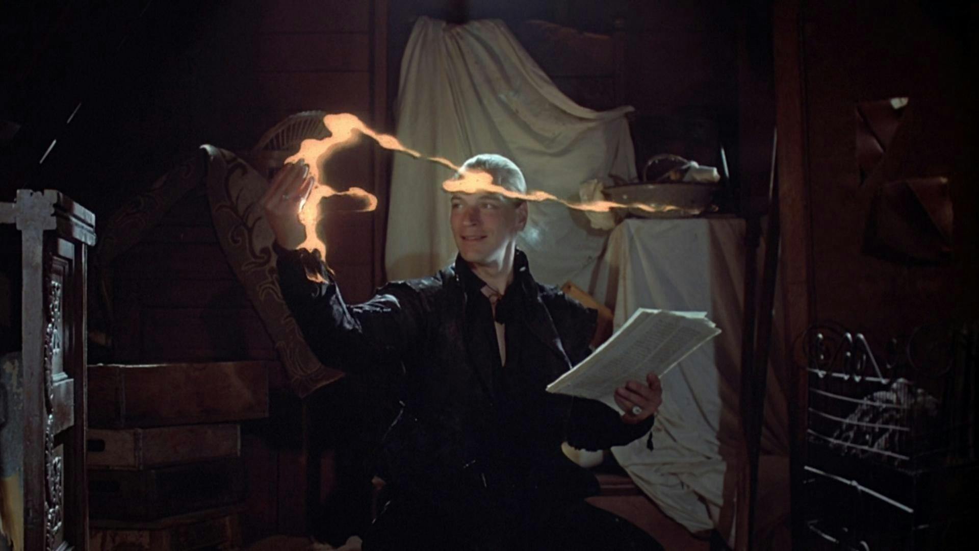 Warlock: O Demônio backdrop