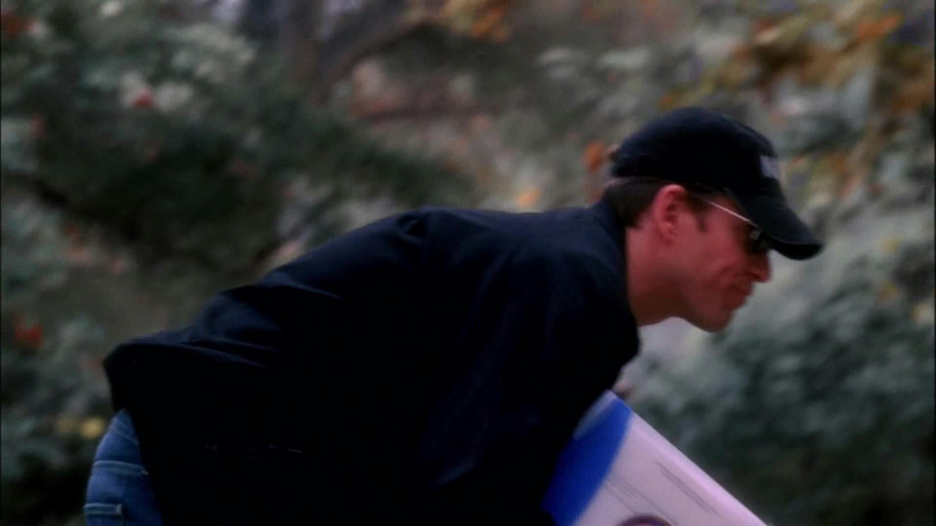 NCIS: Investigação Naval - episódio 1x10
