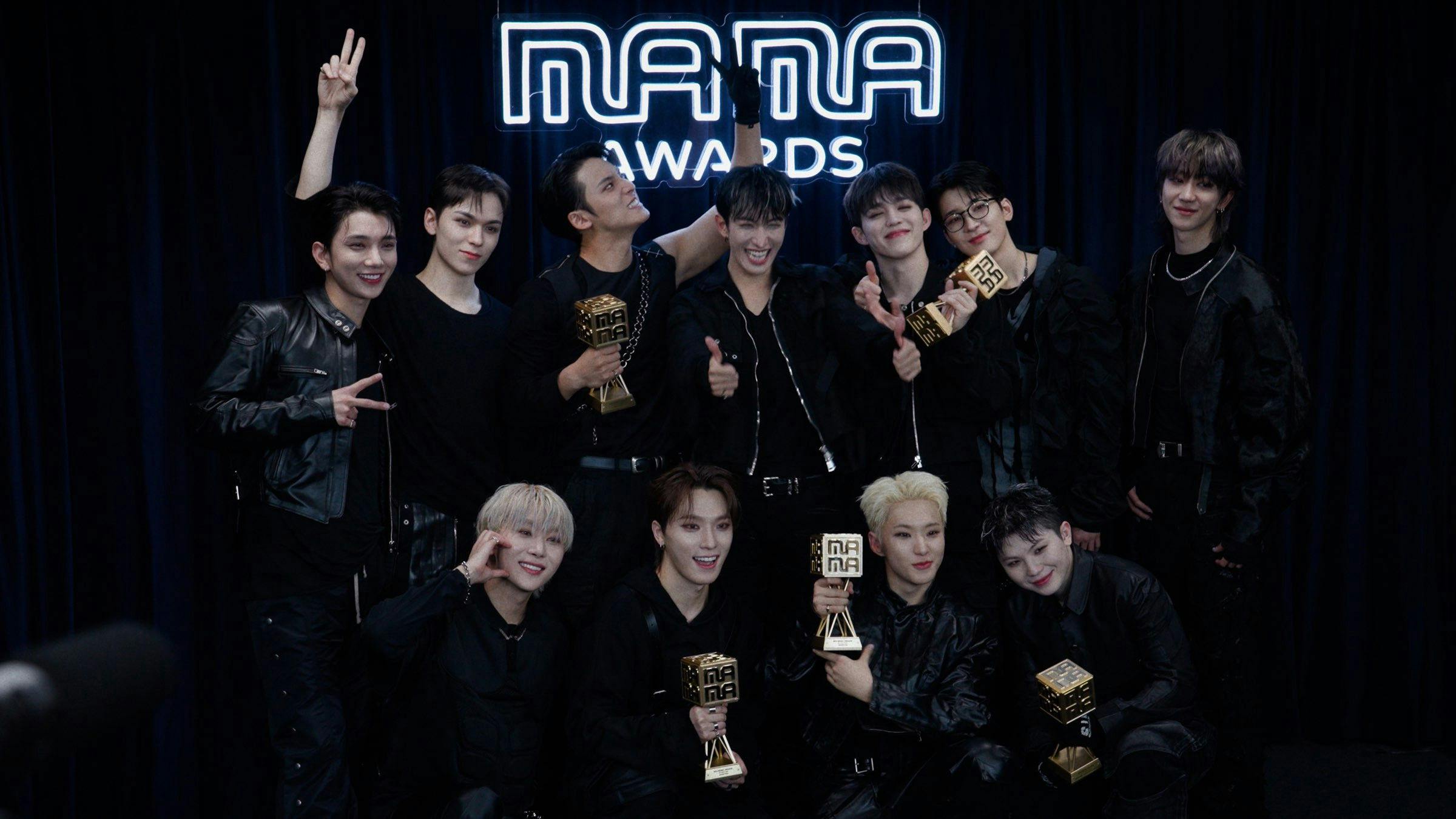 SEVENTEEN: OUR CHAPTER backdrop