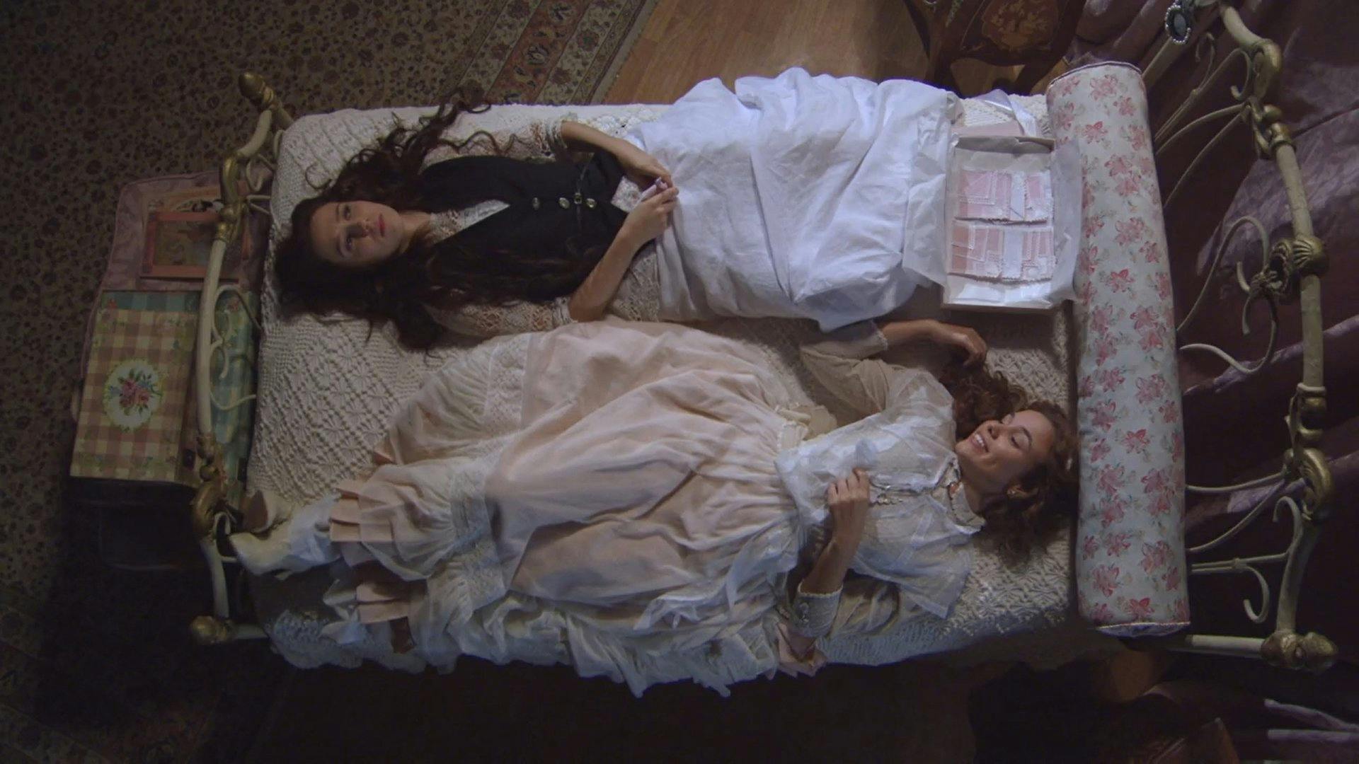 Lado a Lado - episódio 1x2