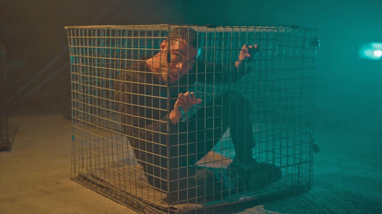 Toy Boy - episódio 1x9