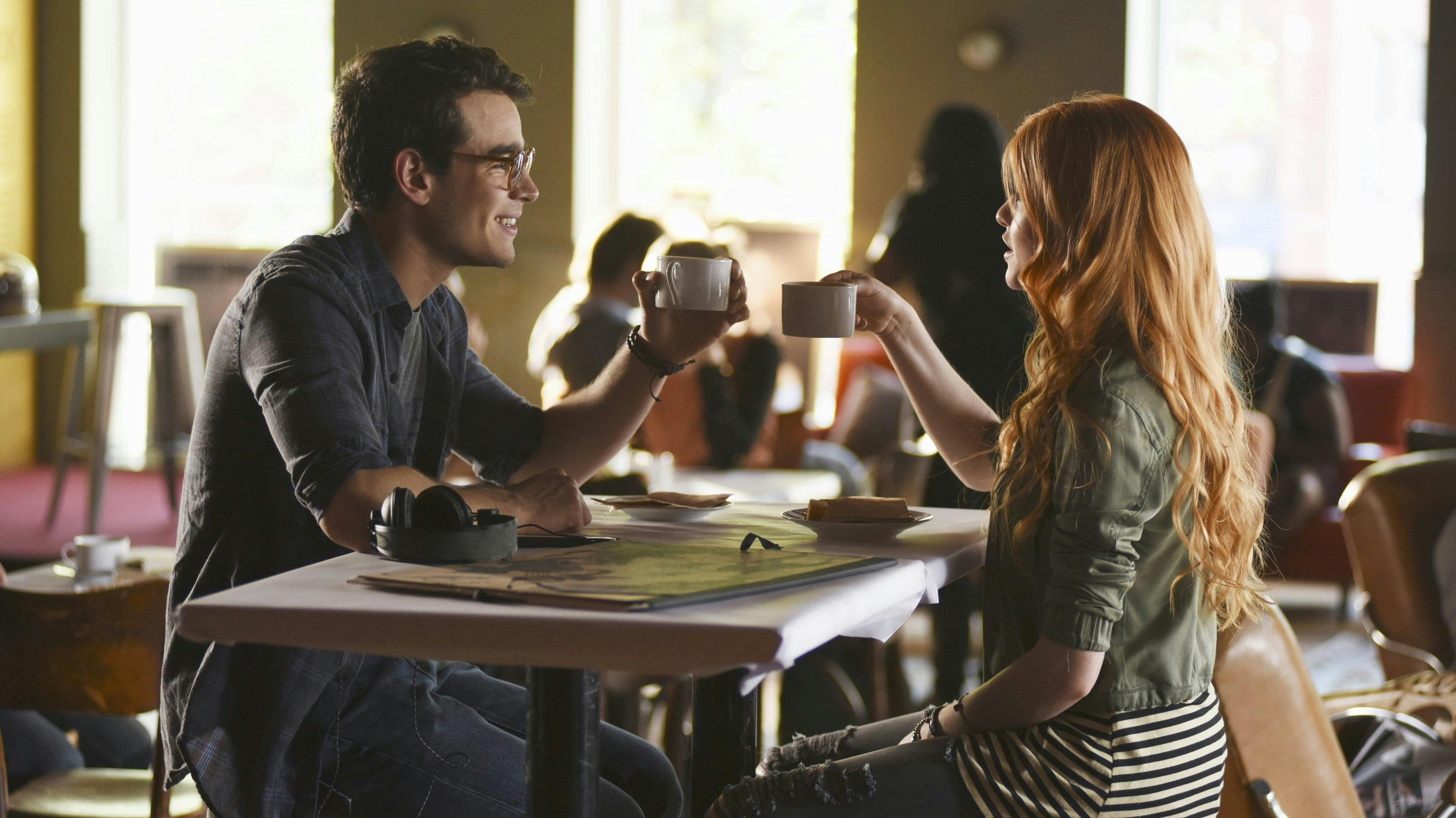 Shadowhunters: Instrumentos Mortais - episódio 1x1