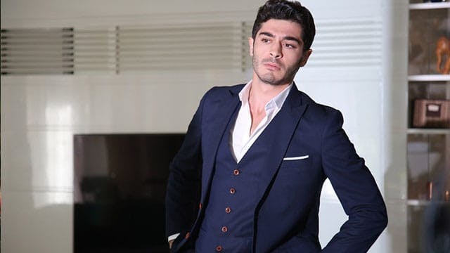 O Amor Não Entende Palavras - episódio 1x5
