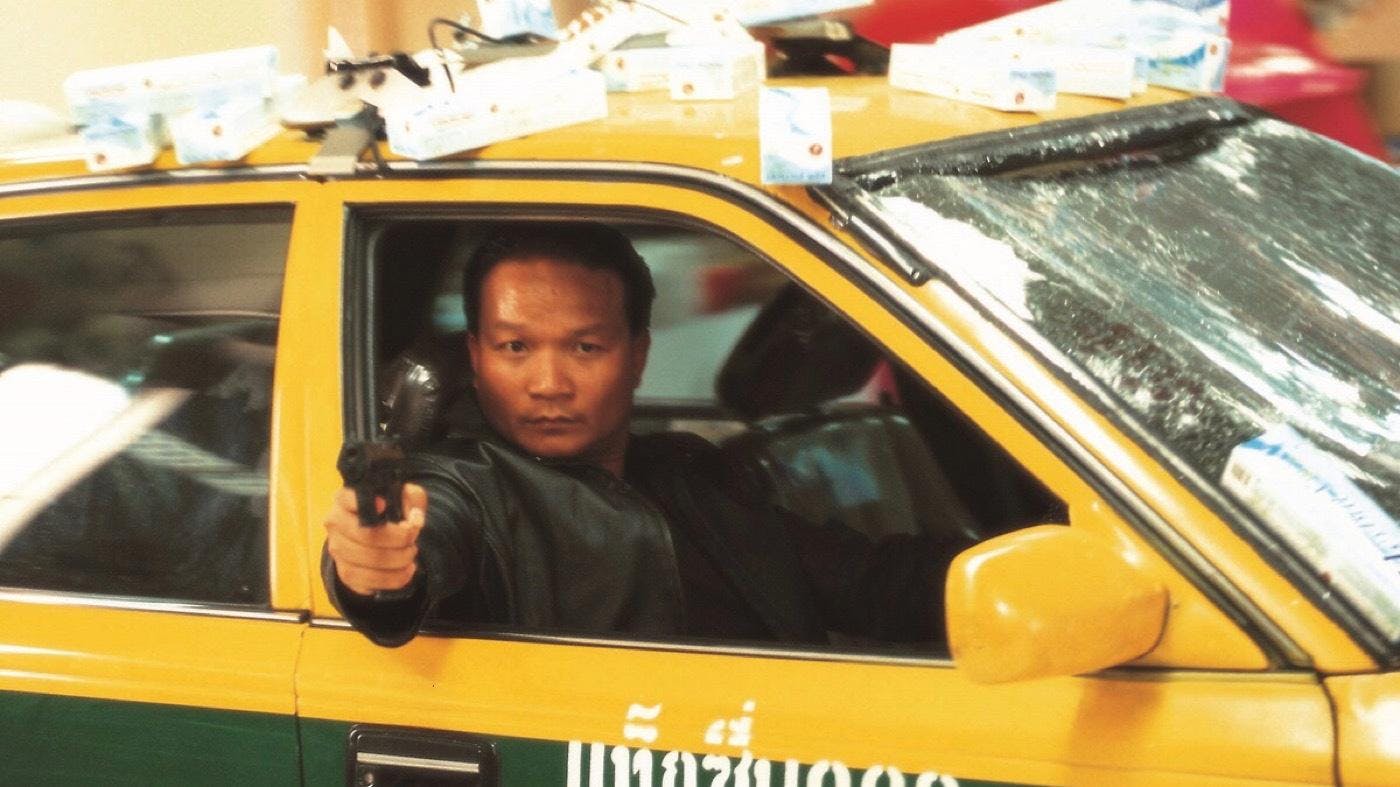 O Guarda-Costas backdrop