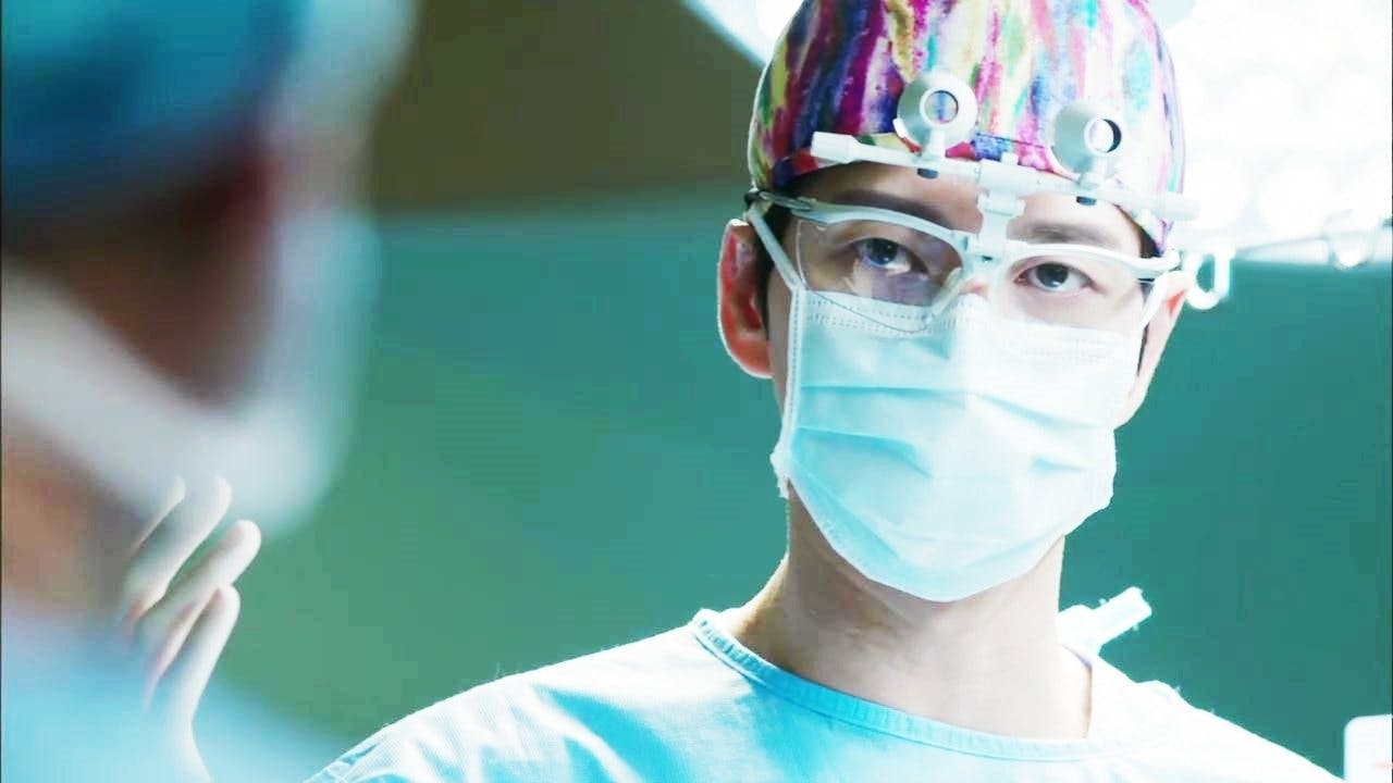 Doutor Estrangeiro - episódio 1x2