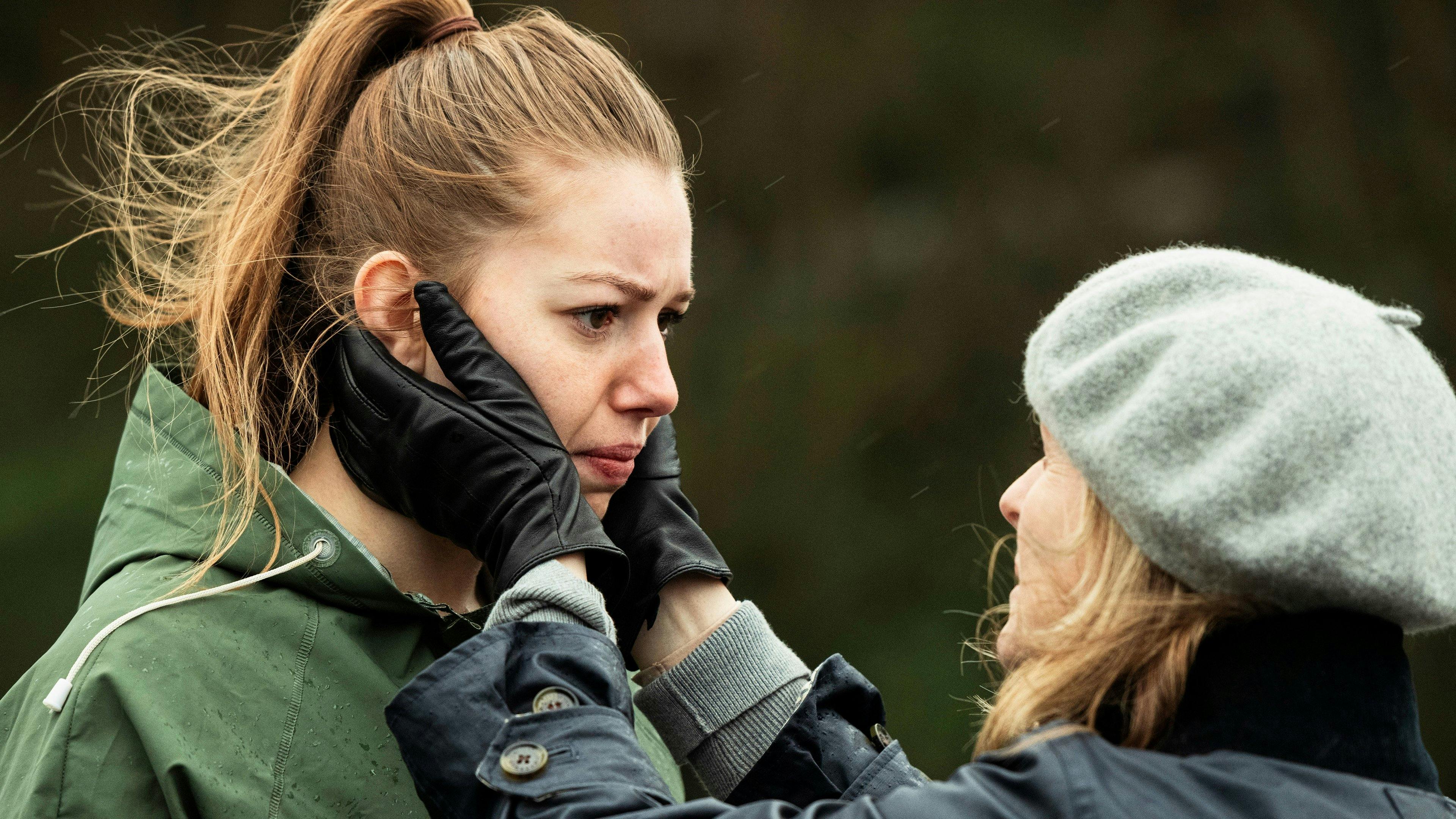Smother - episódio 1x2