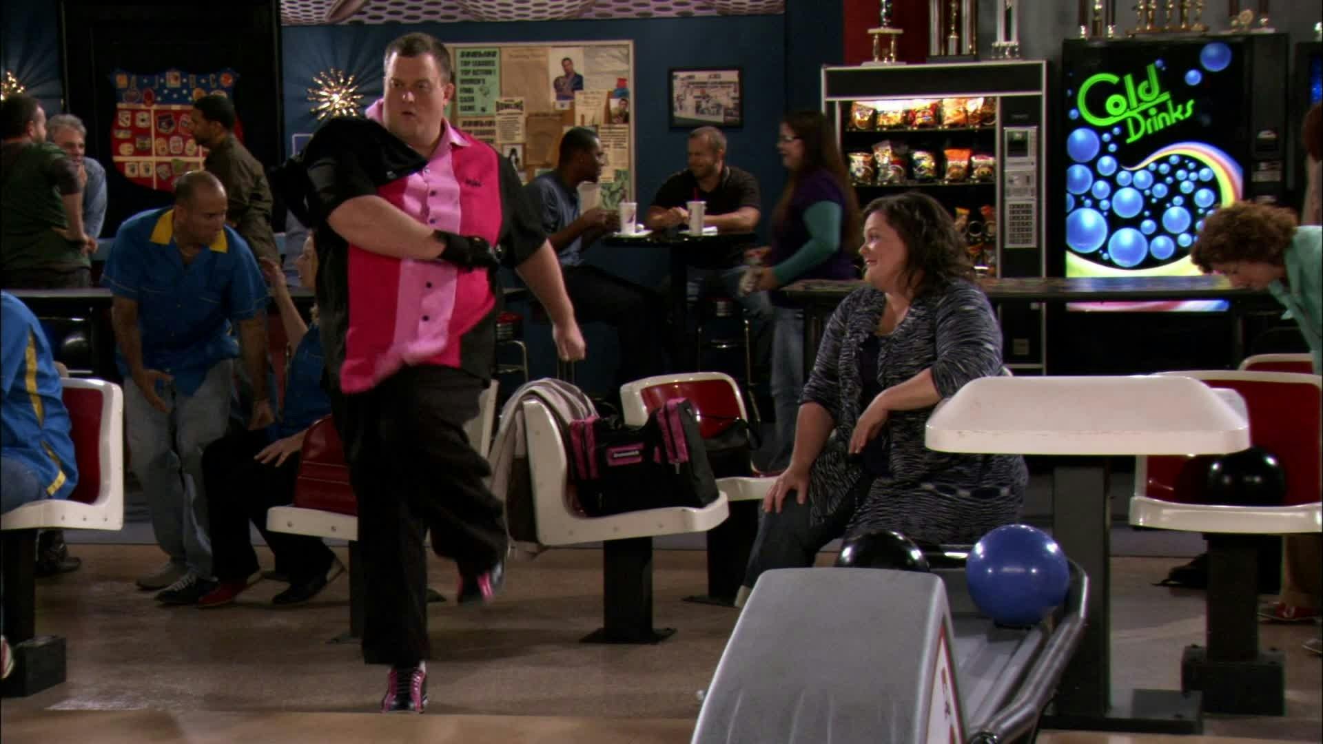 Mike & Molly: Um Casal de Peso - episódio 1x3
