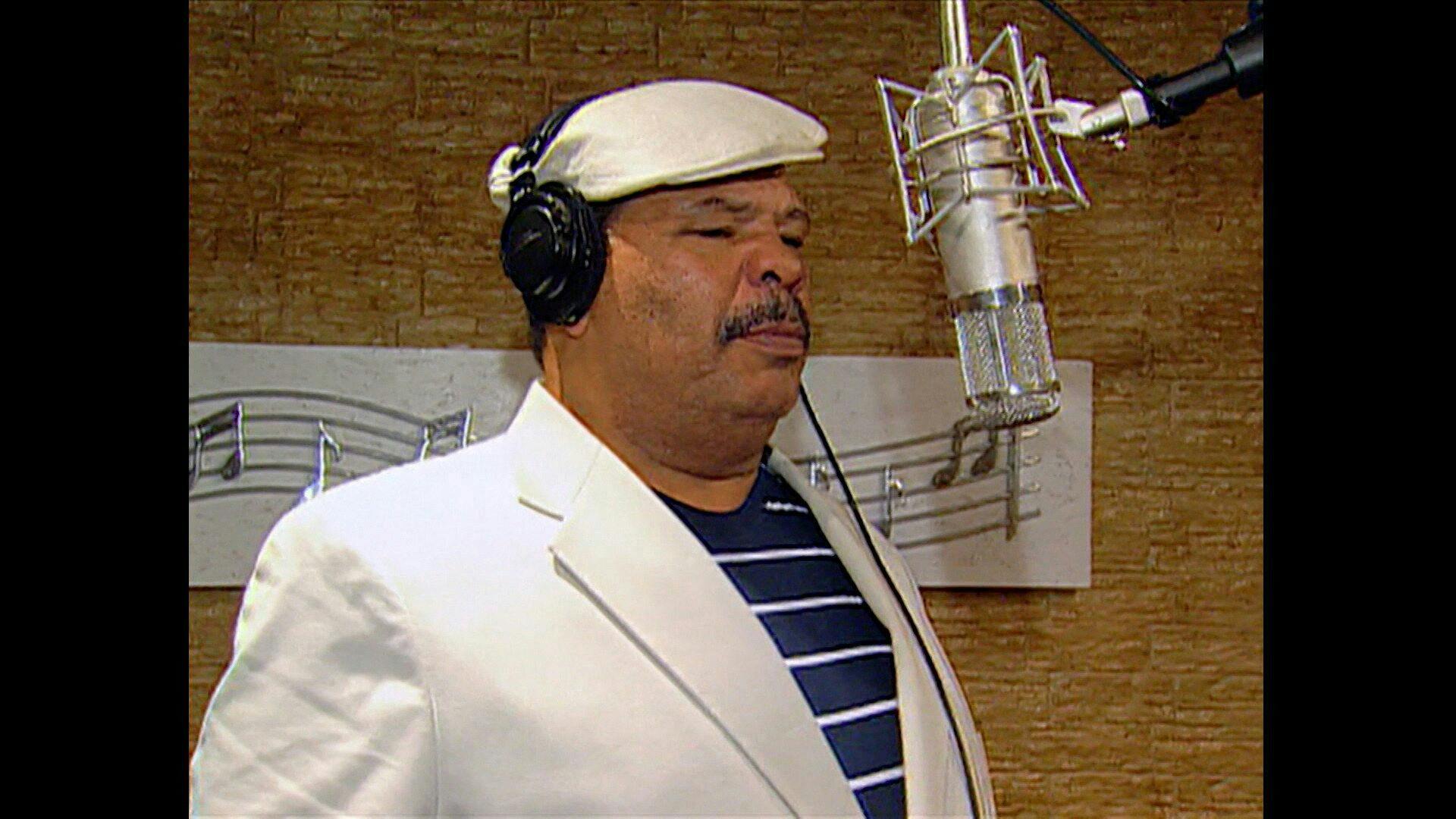 Maguila - Prefiro Ficar Louco a Morrer de Fome backdrop