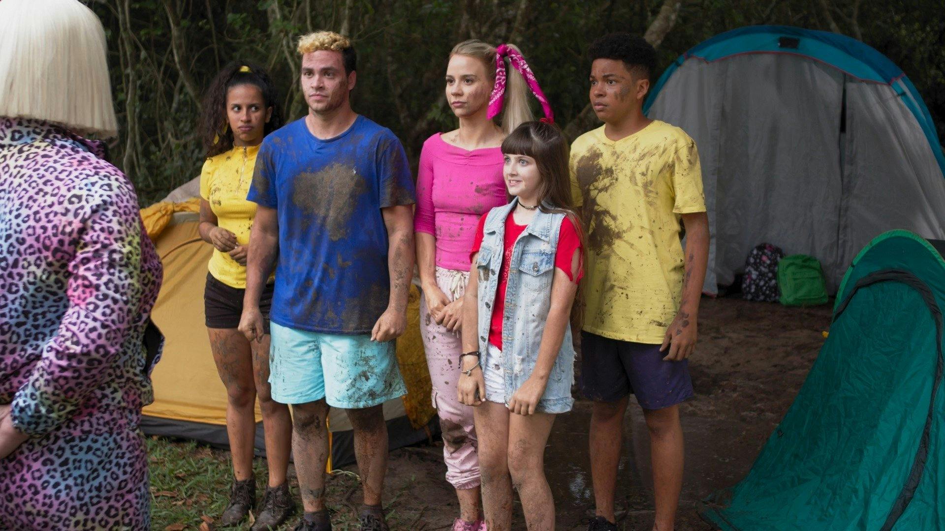 Luccas Neto em: Acampamento de Férias 2 backdrop