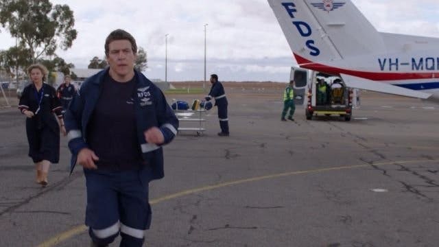 RFDS: Royal Flying Doctor Service - episódio 1x2
