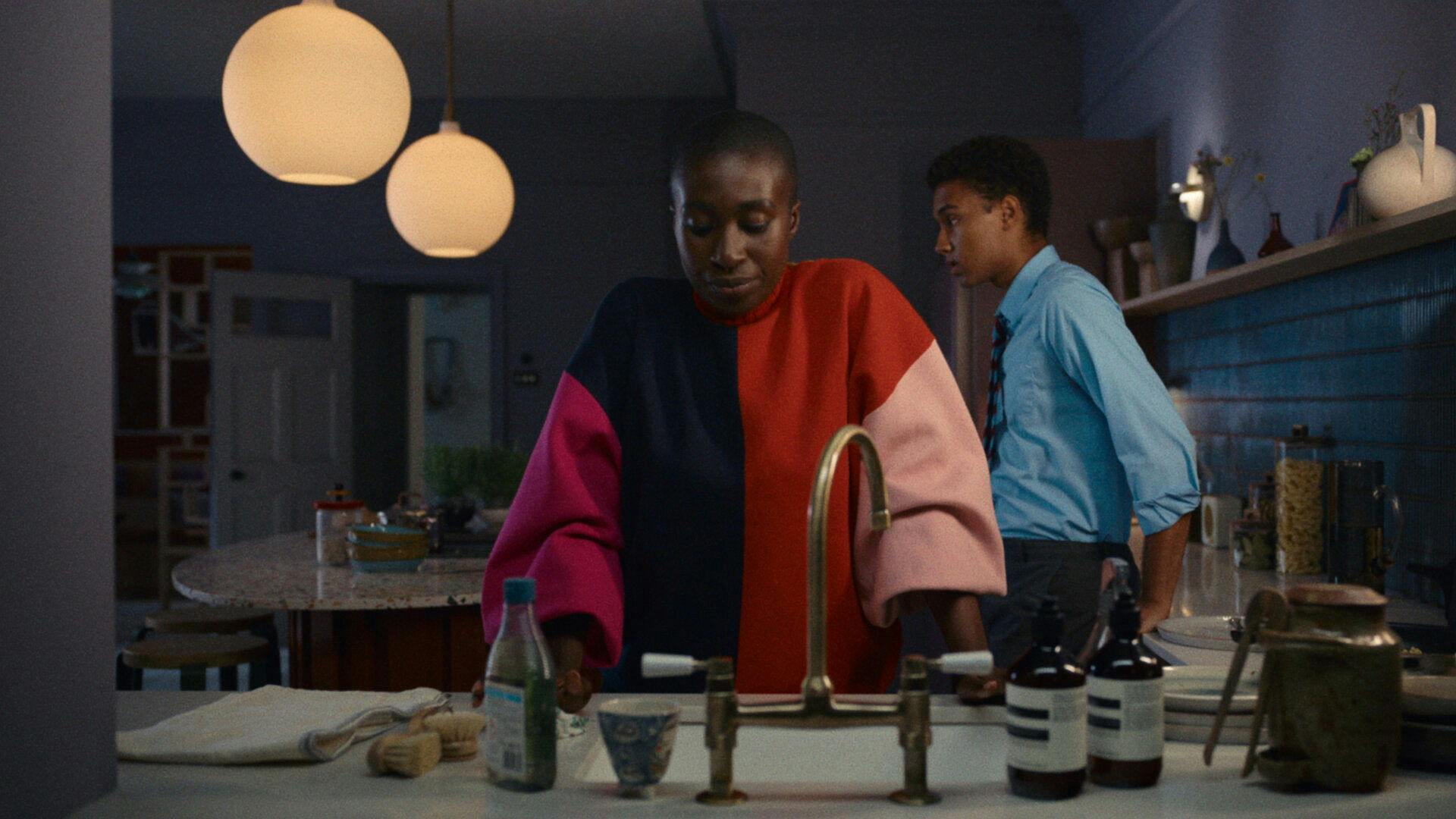 Tudo pra Ontem - episódio 1x6