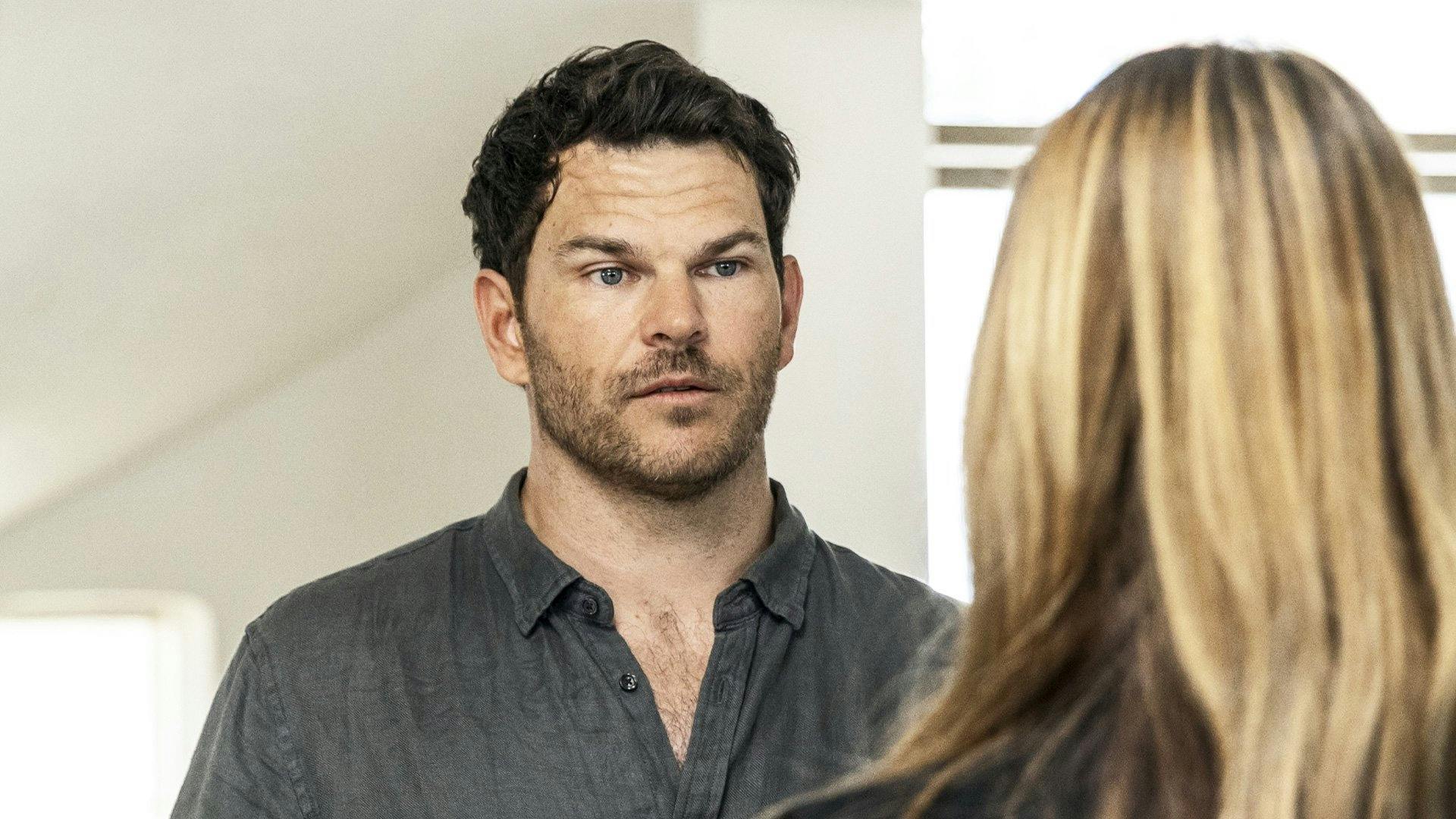 Watching You - episódio 1x3