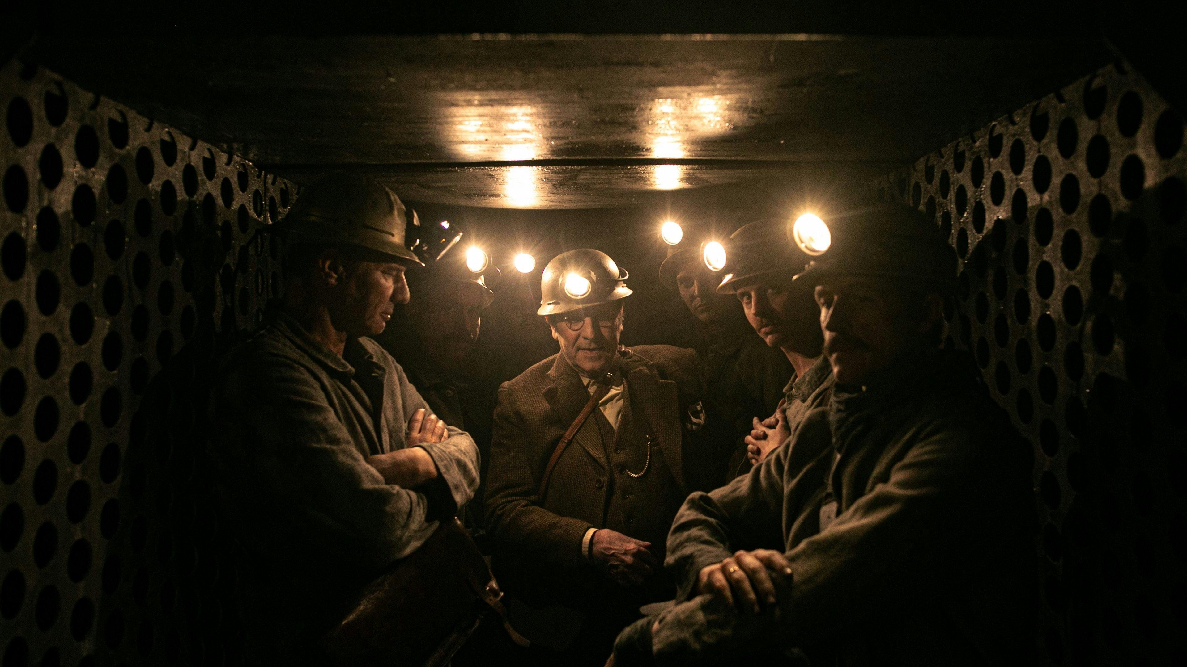 Escuridão Profunda backdrop