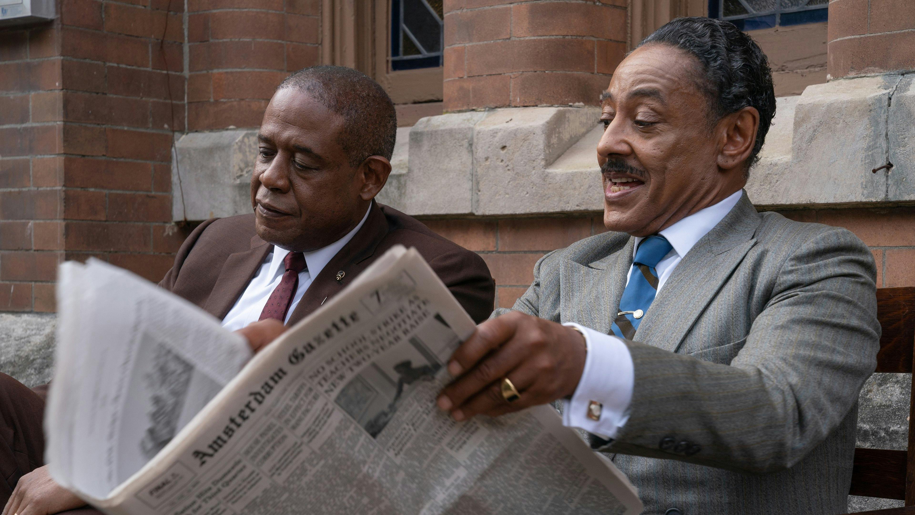 Godfather of Harlem - episódio 1x1
