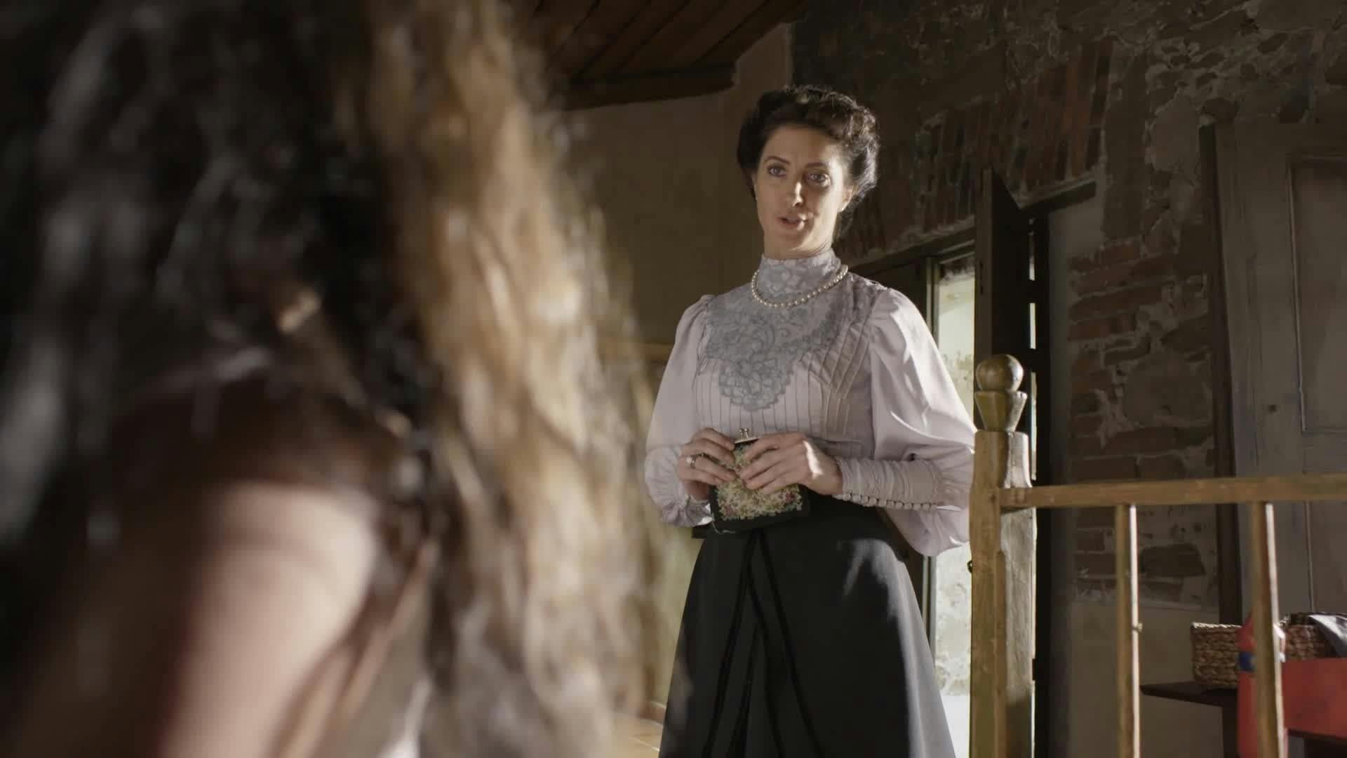 A Bandida - episódio 1x1