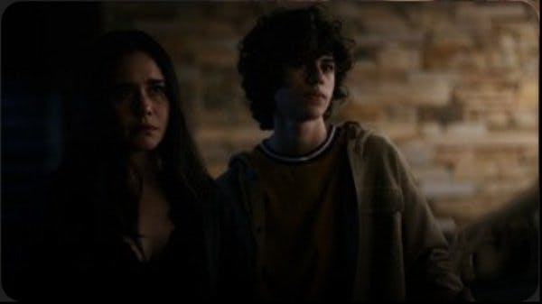 Travessia - episódio 1x50
