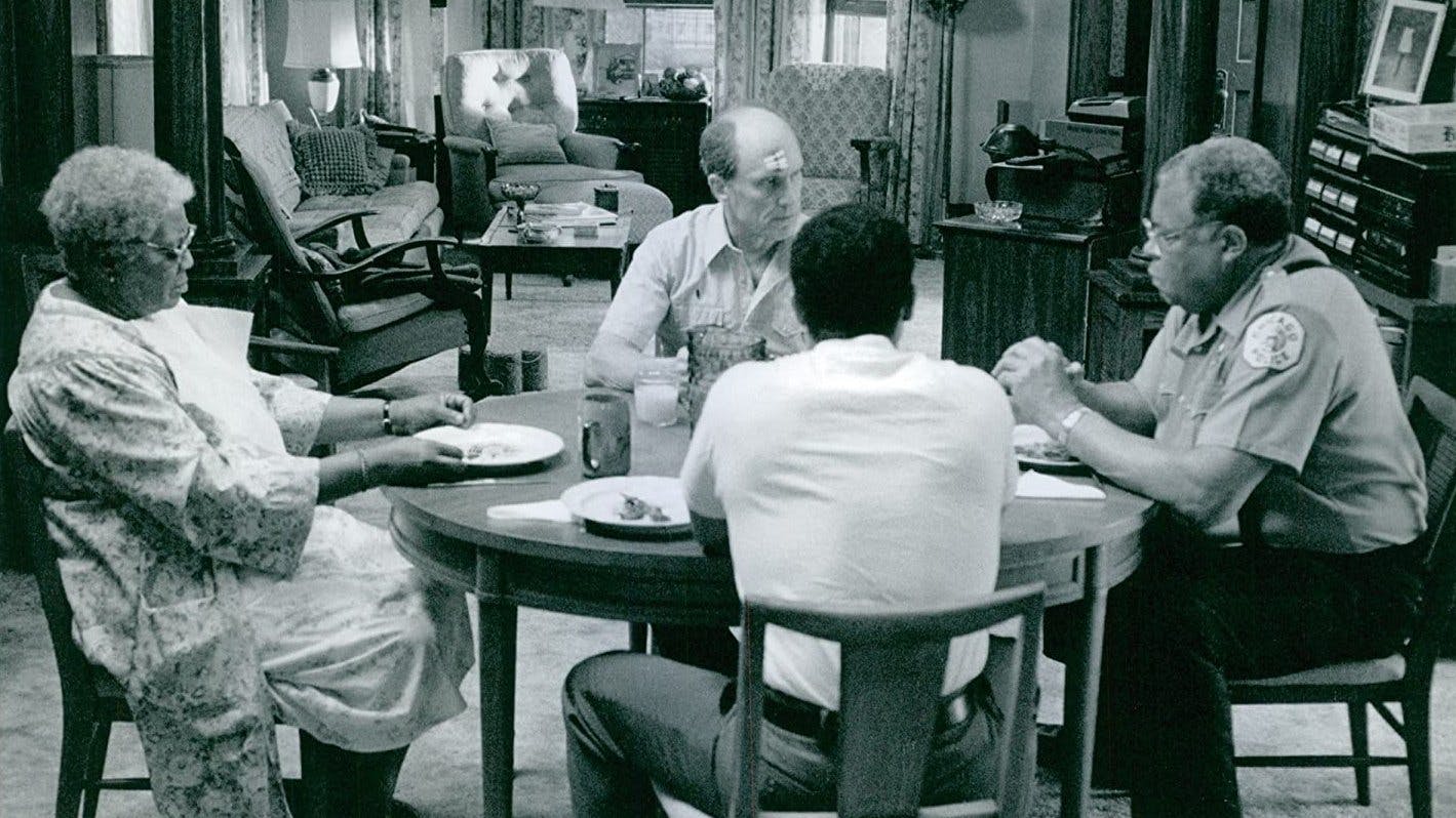 Segredo de Família backdrop